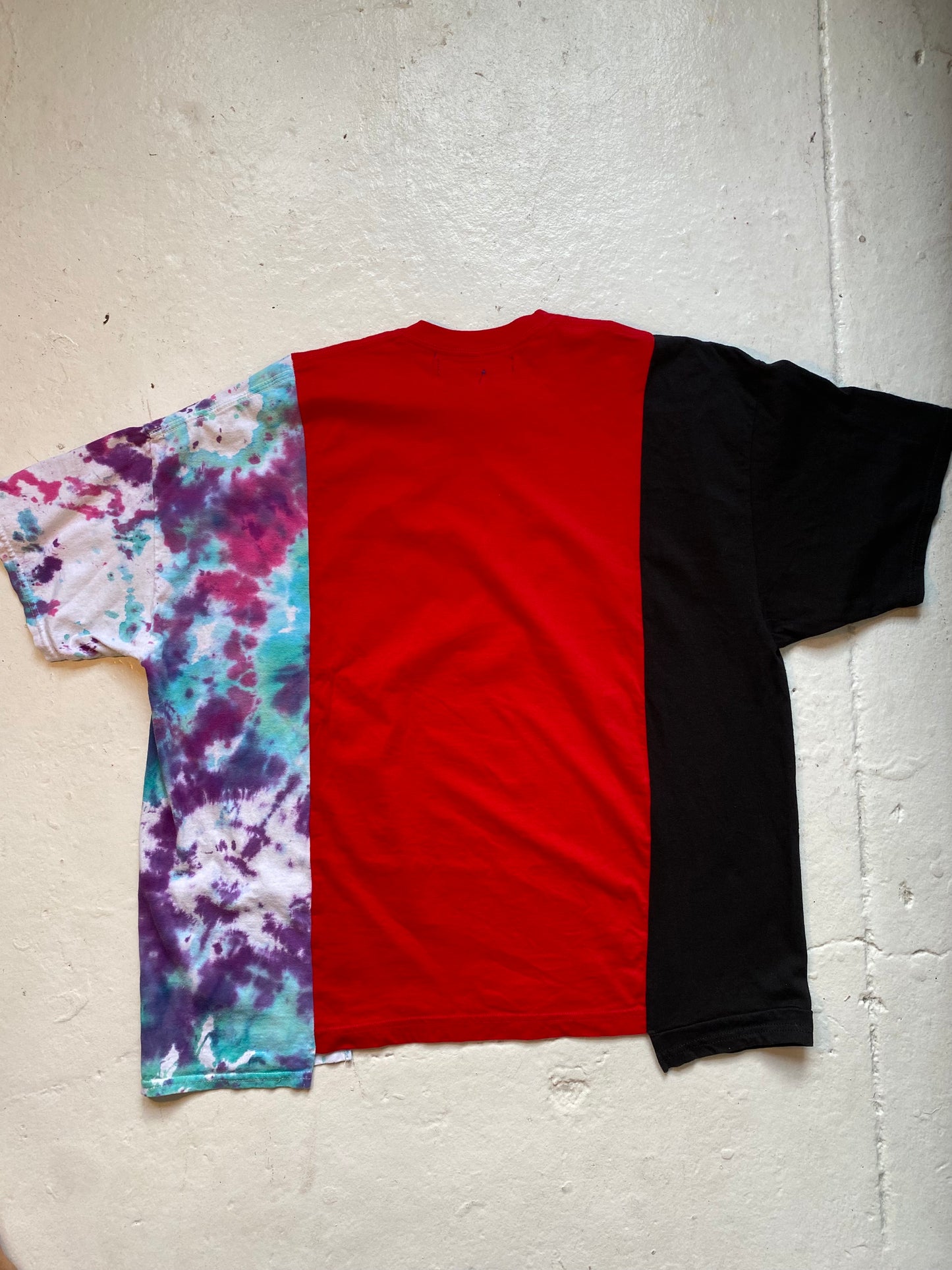 ‘Fancy’ Triptych Tee 5023 sz XL