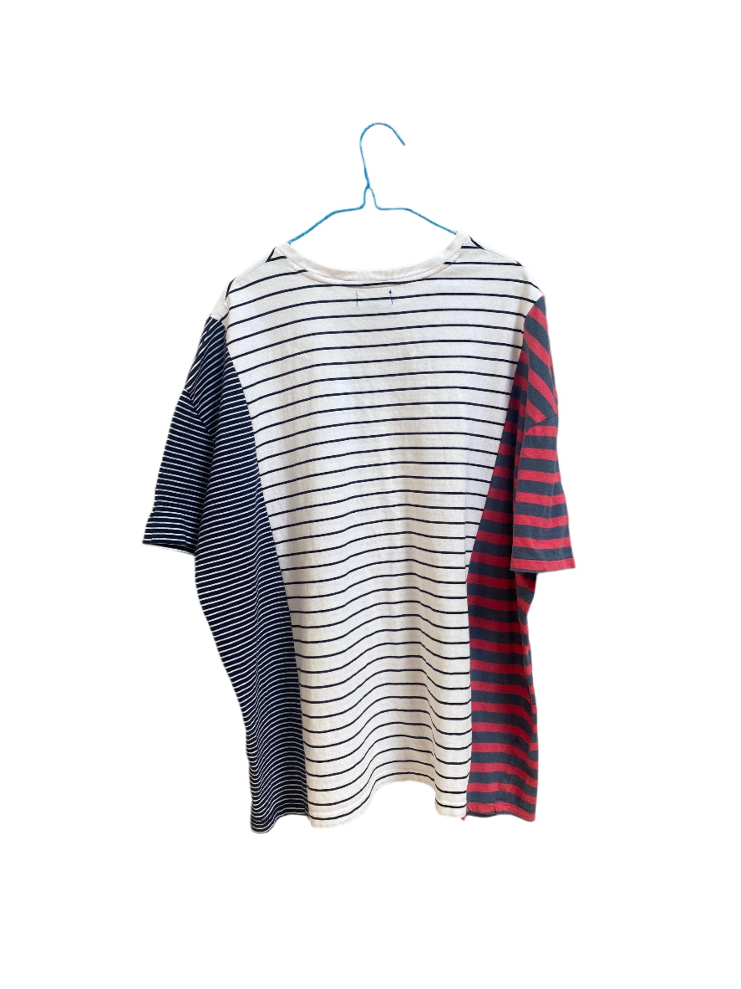 Pocket Triptych Tee 5028 size XL