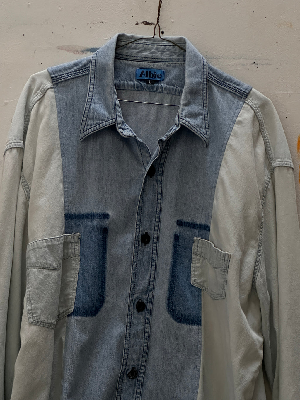 Extended play- Denim weight,3 panel Medley shirt 5045 size L