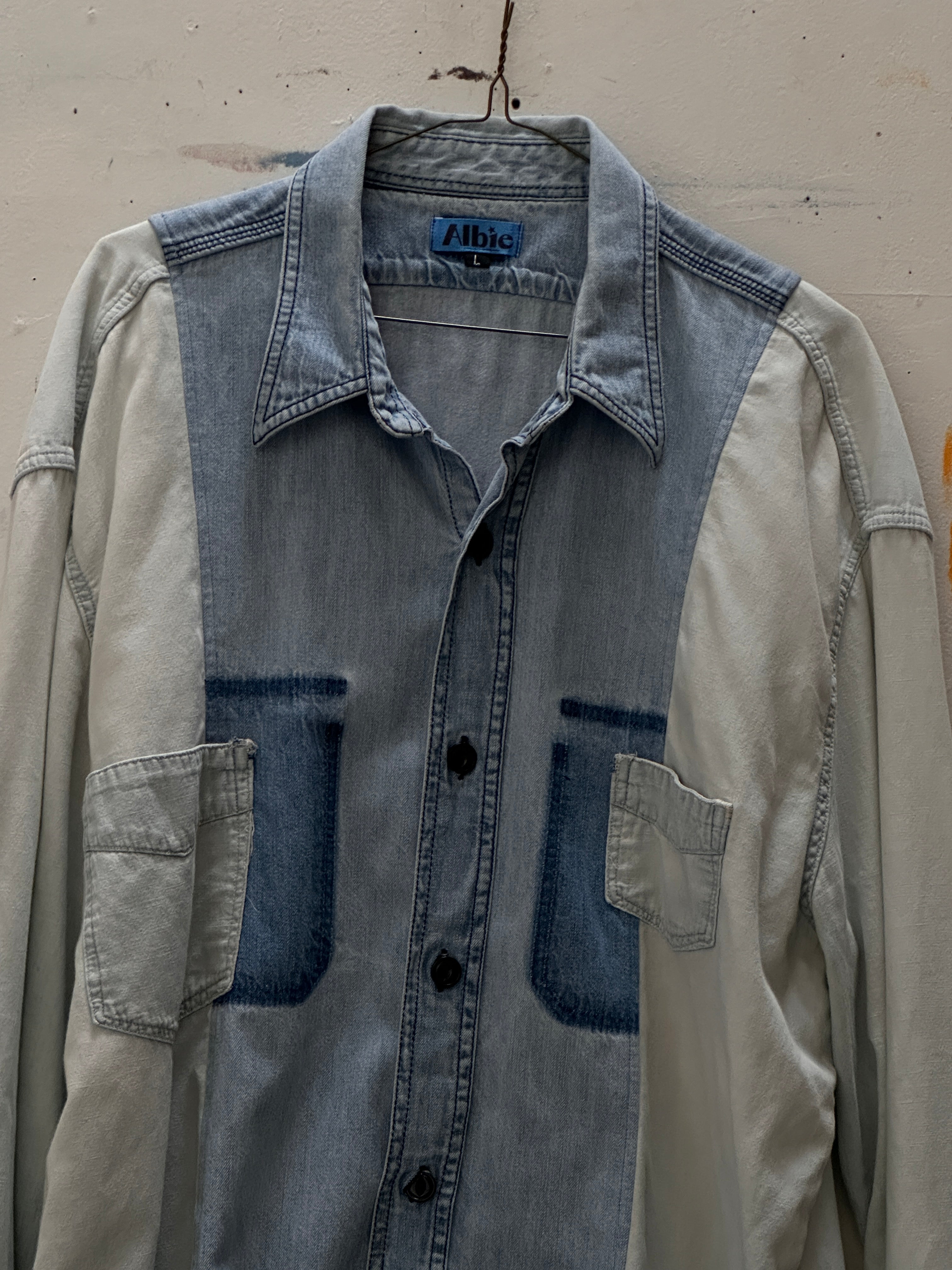 Extended play- Denim weight,3 panel Medley shirt 5045 size L