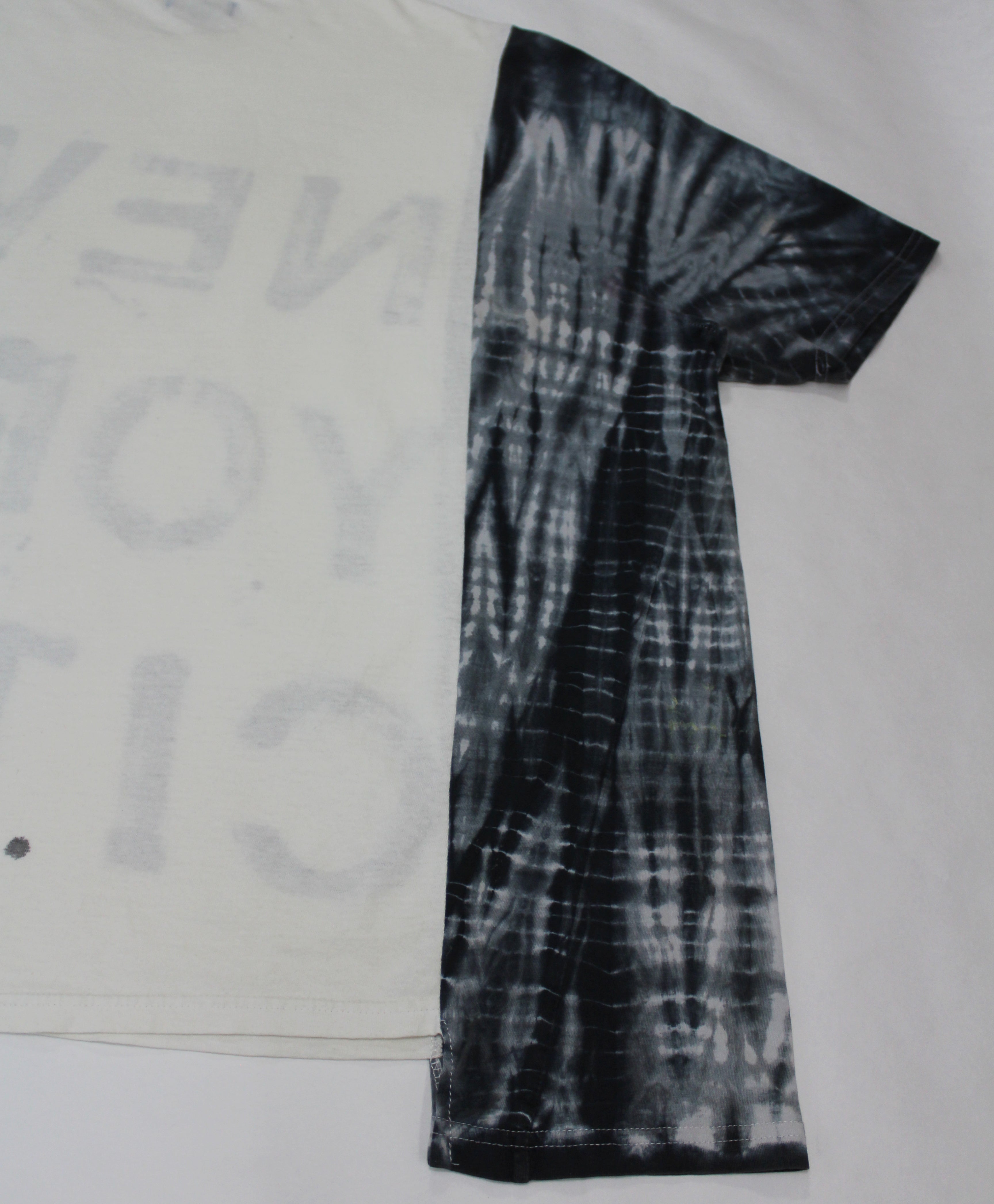 NYC Tee size L