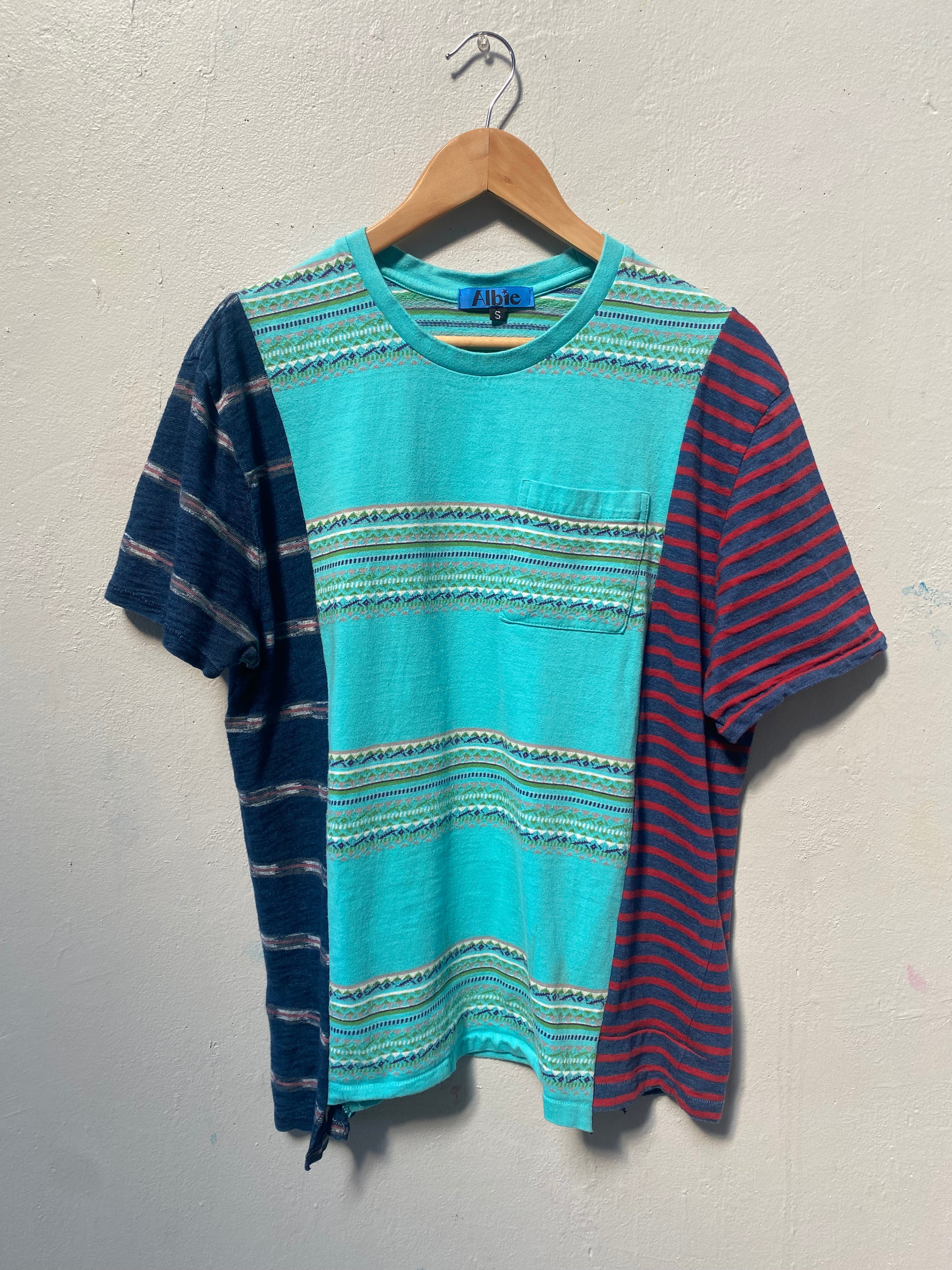 Twisted Triptych Tee 5036 sz M