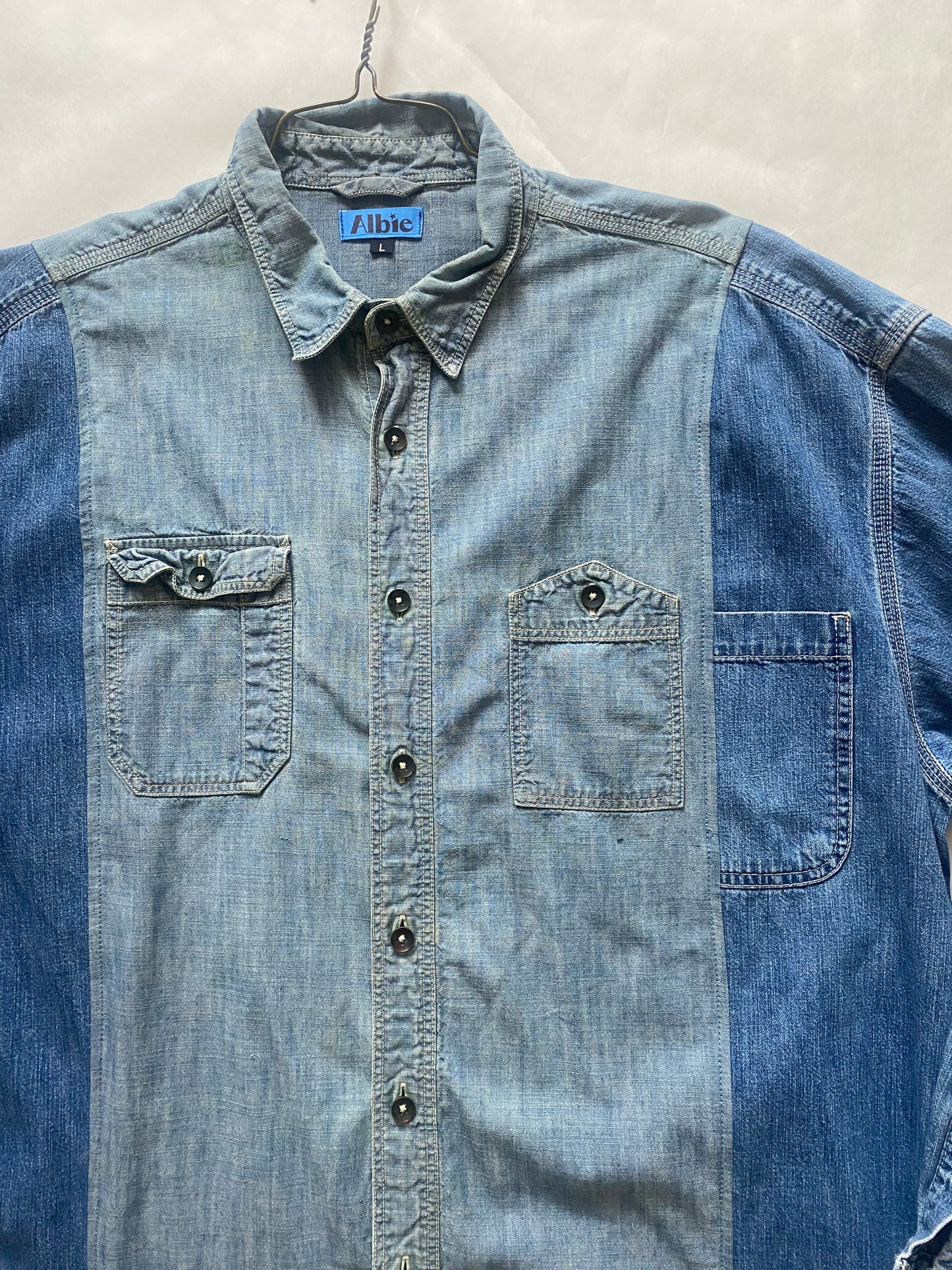 Mens ‘Extended play’ chambray shirt #5006 L