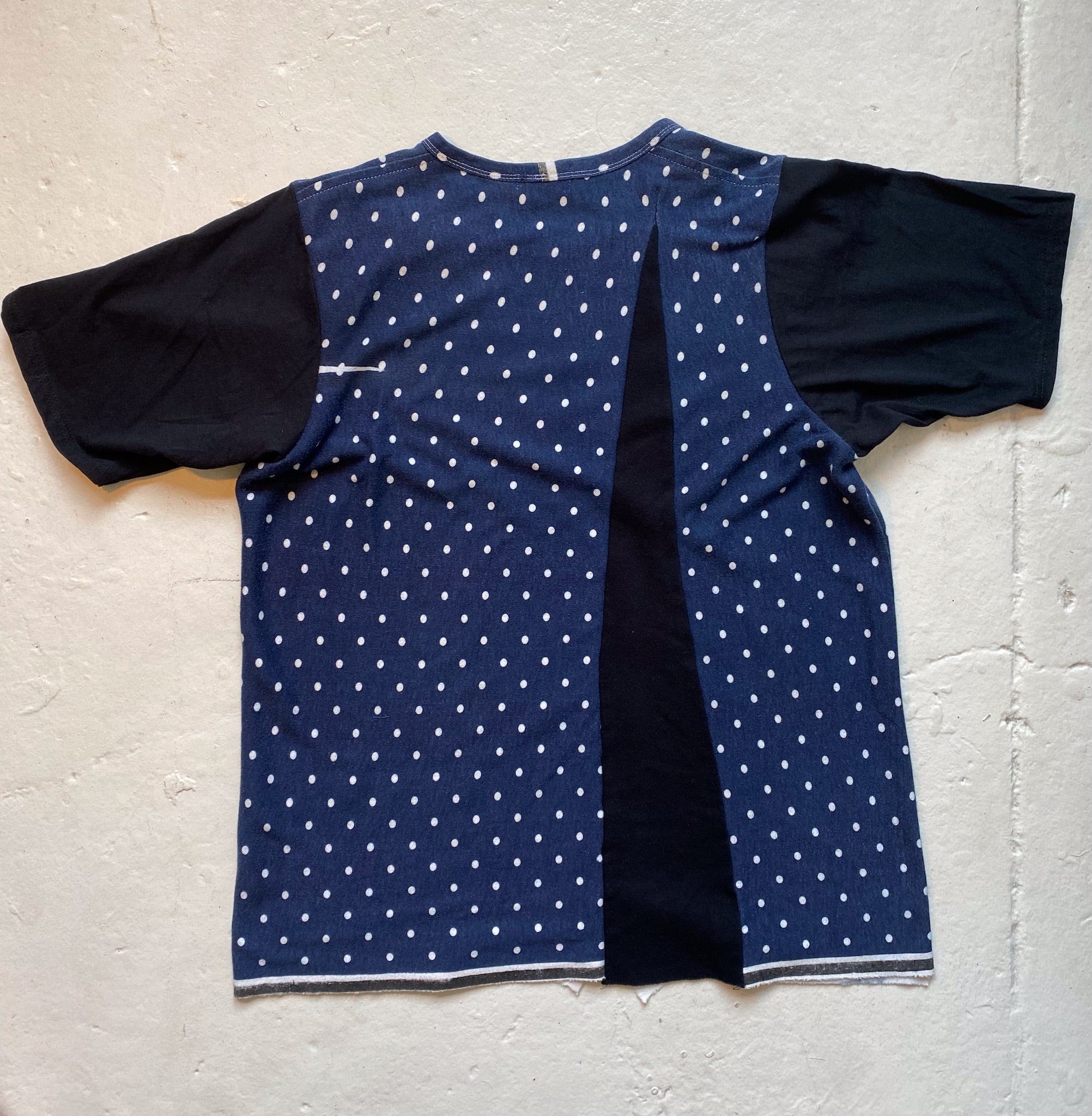 Polka Dot Derailed 5020 sz Medium