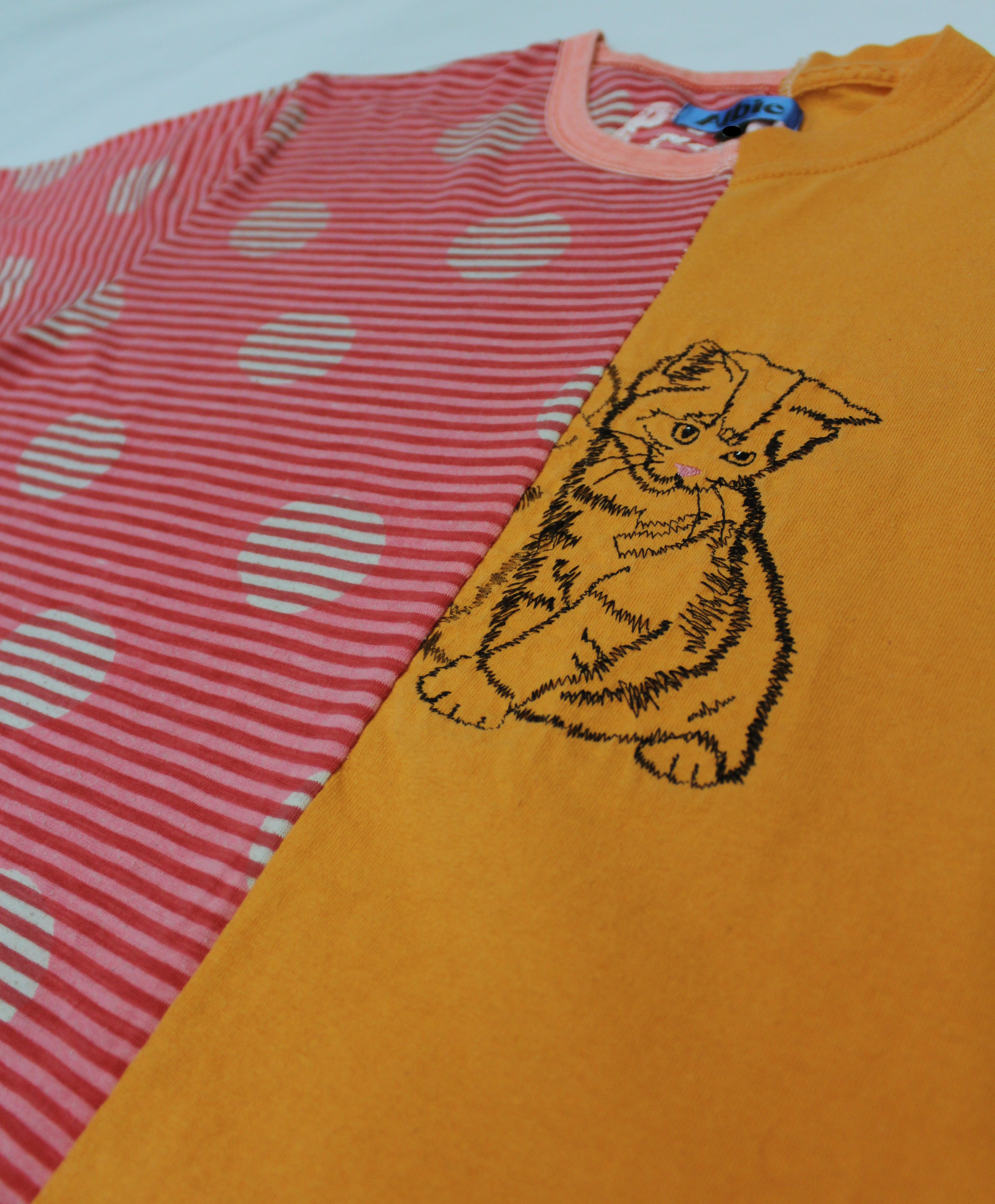 Polka Kitty Tee size S