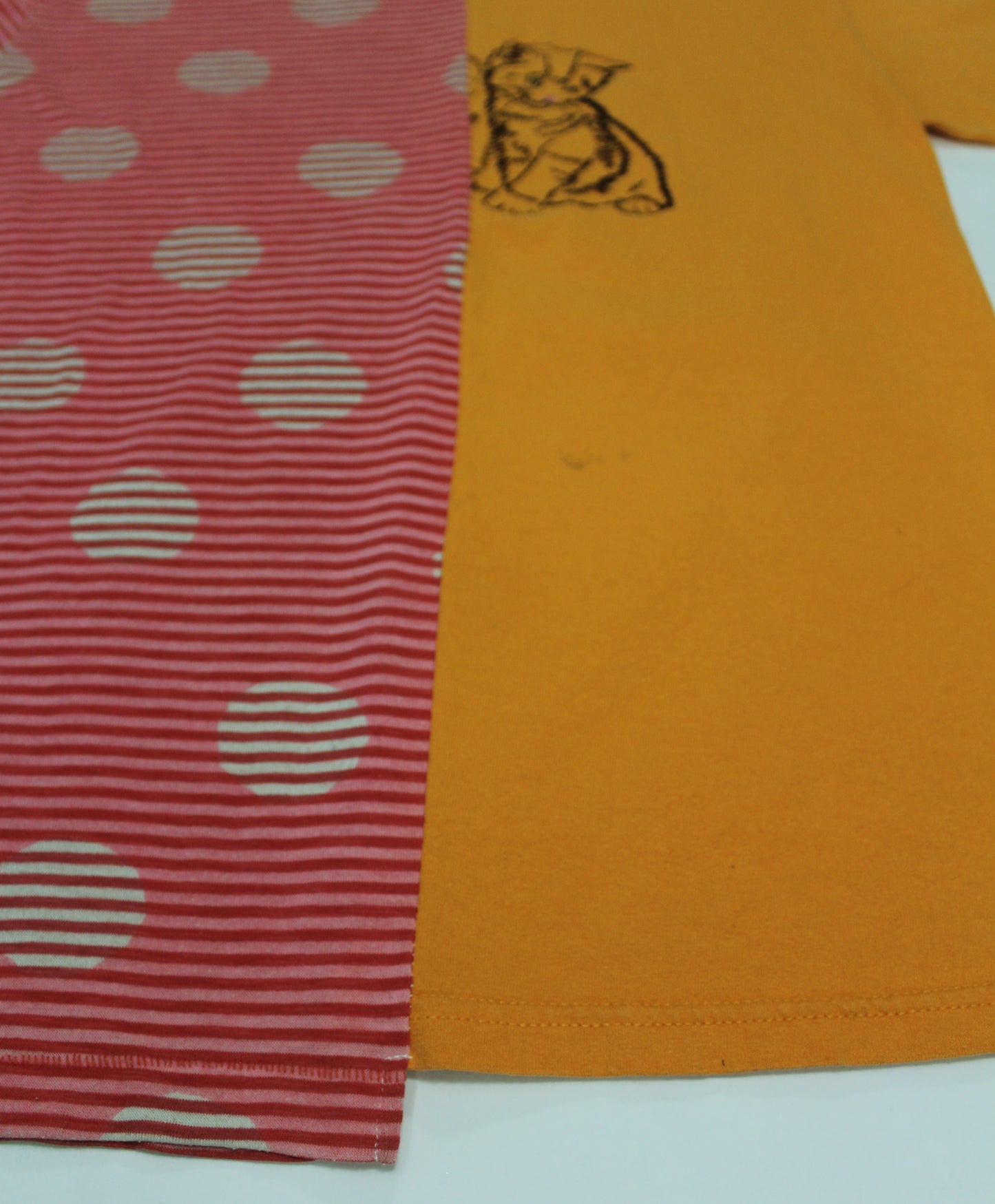 Polka Kitty Tee size S