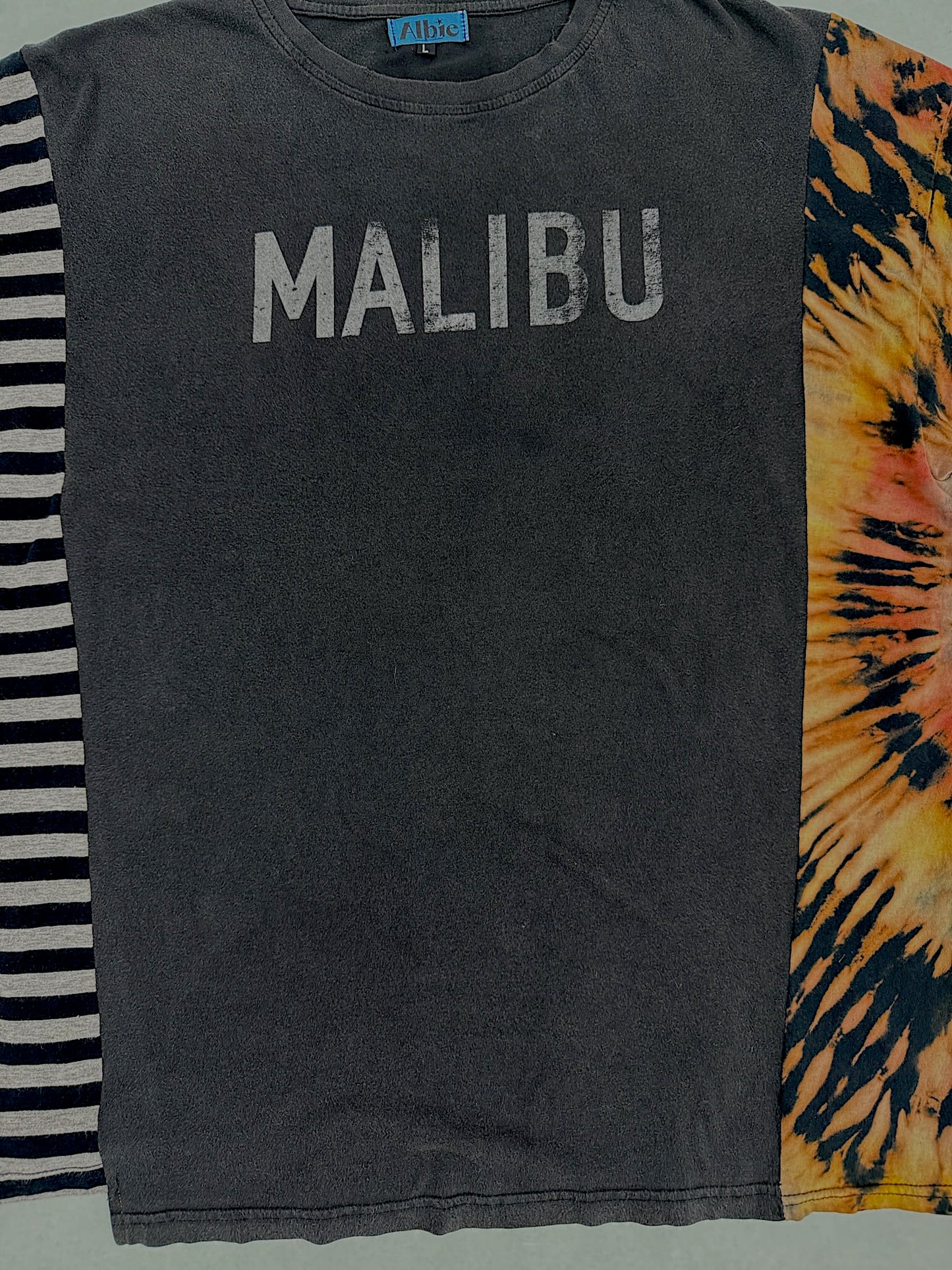 Malibu Tee size L