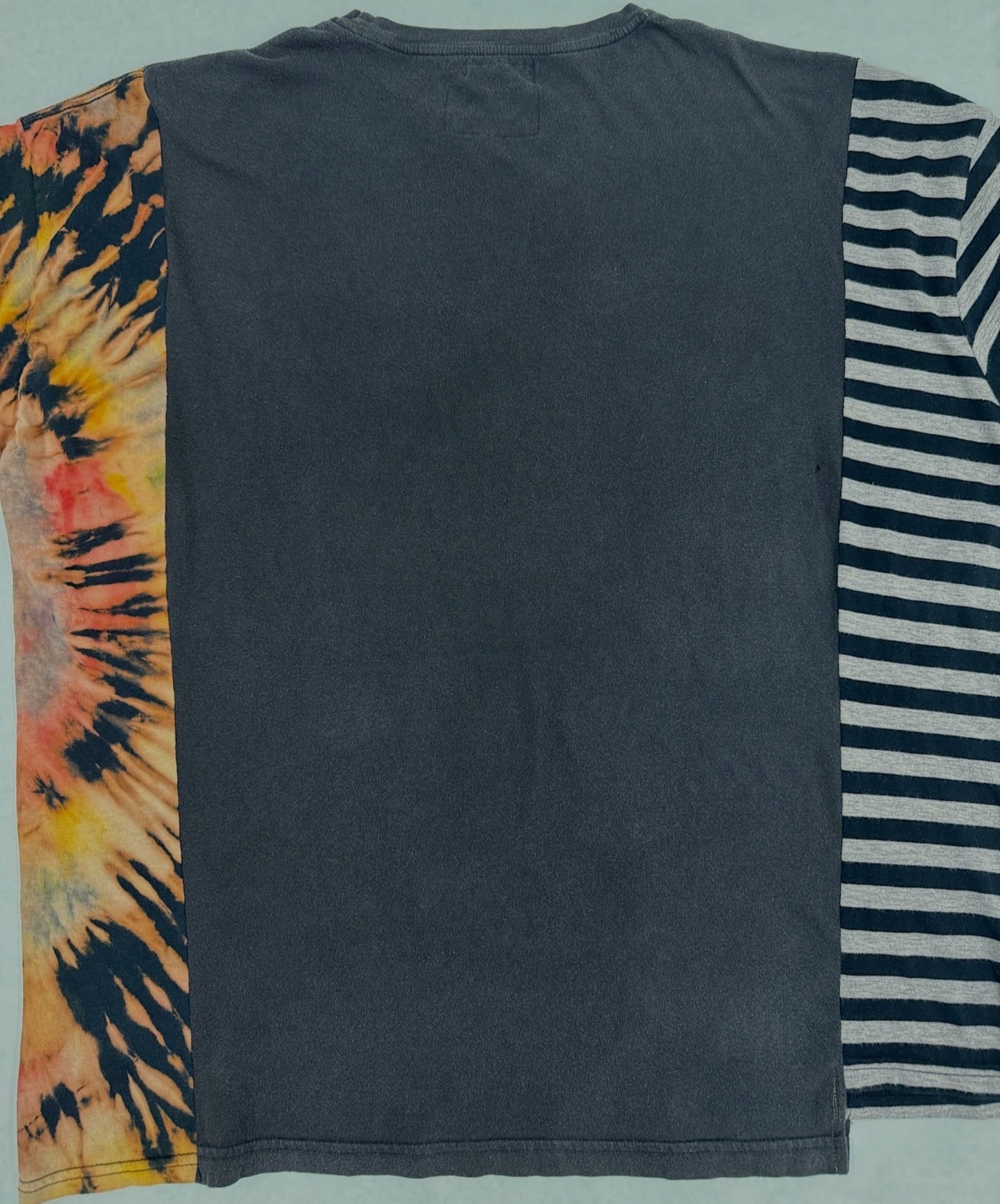 Malibu Tee size L